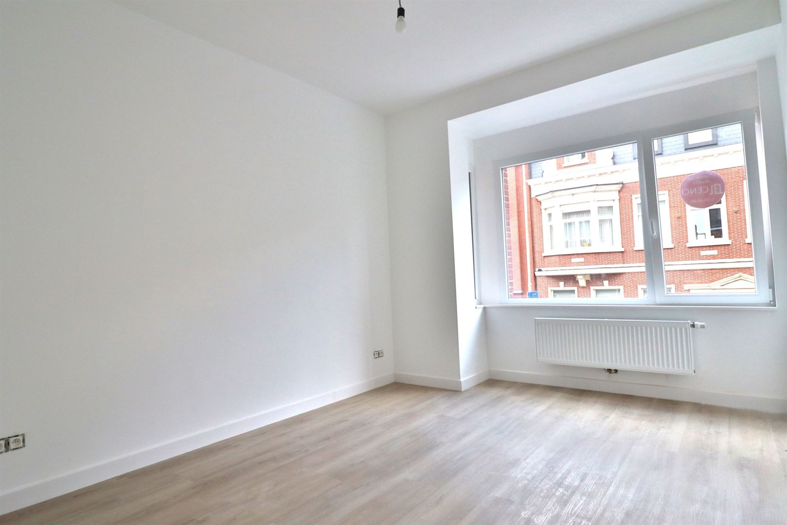 Volledig gerenoveerde multifunctionele eigendom met woning, twee instapklare appartementen en loods - foto 5