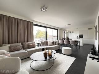OPNIEUW TE KOOP WEGENS WEIGERING KREDIET VORIGE KOPERWelkom in dit prachtige appartement op de eerste verdieping, gelegen in een kleinschalig en...