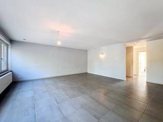 Gerenoveerd appartement met 2 slaapkamers te huur in Vilvoorde. Het appartement werd recent volledige gerenoveerd en heeft een uitstekende EPC...