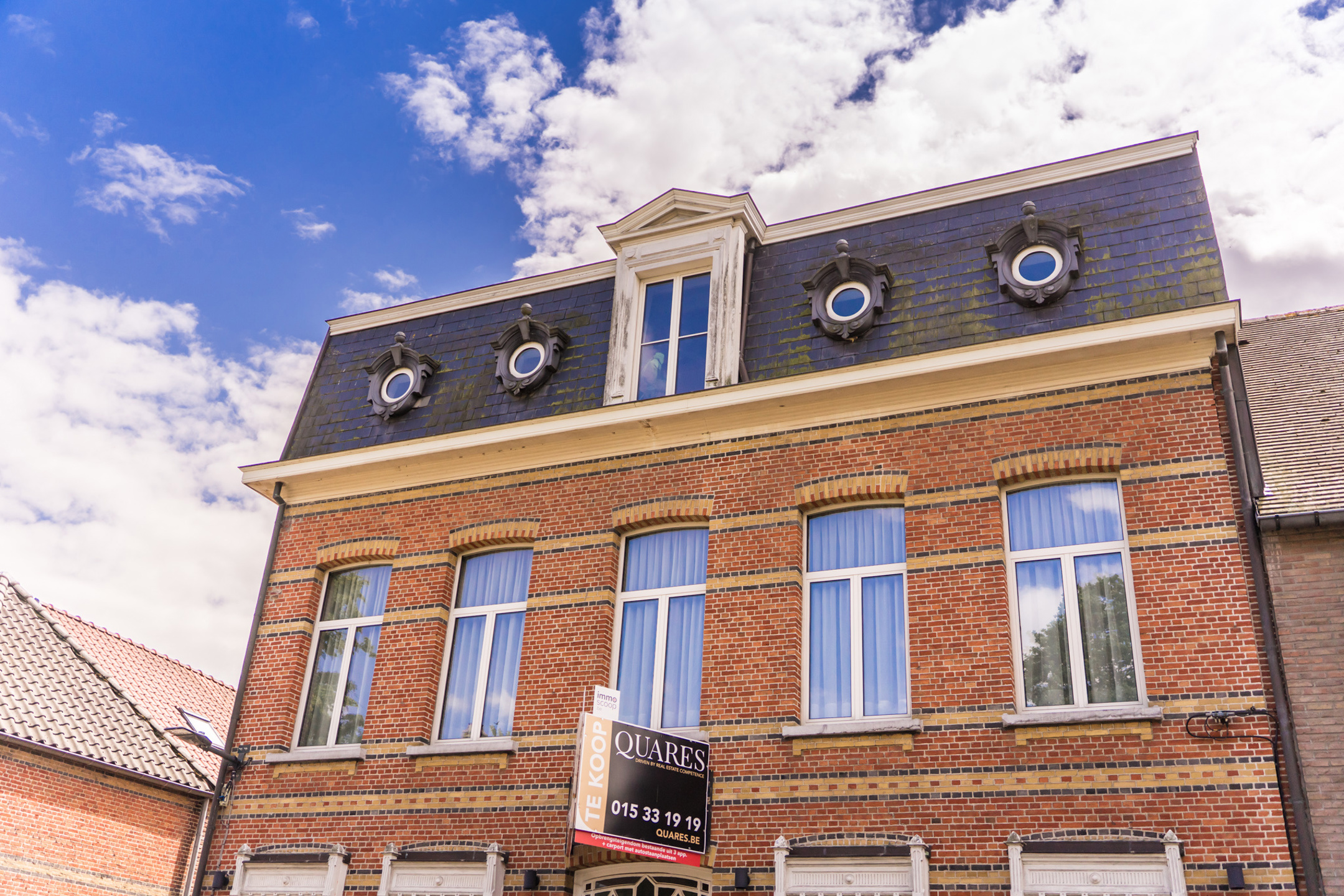Opbrengsteigendom herenwoning bestaande uit 3 app + carport - foto 4