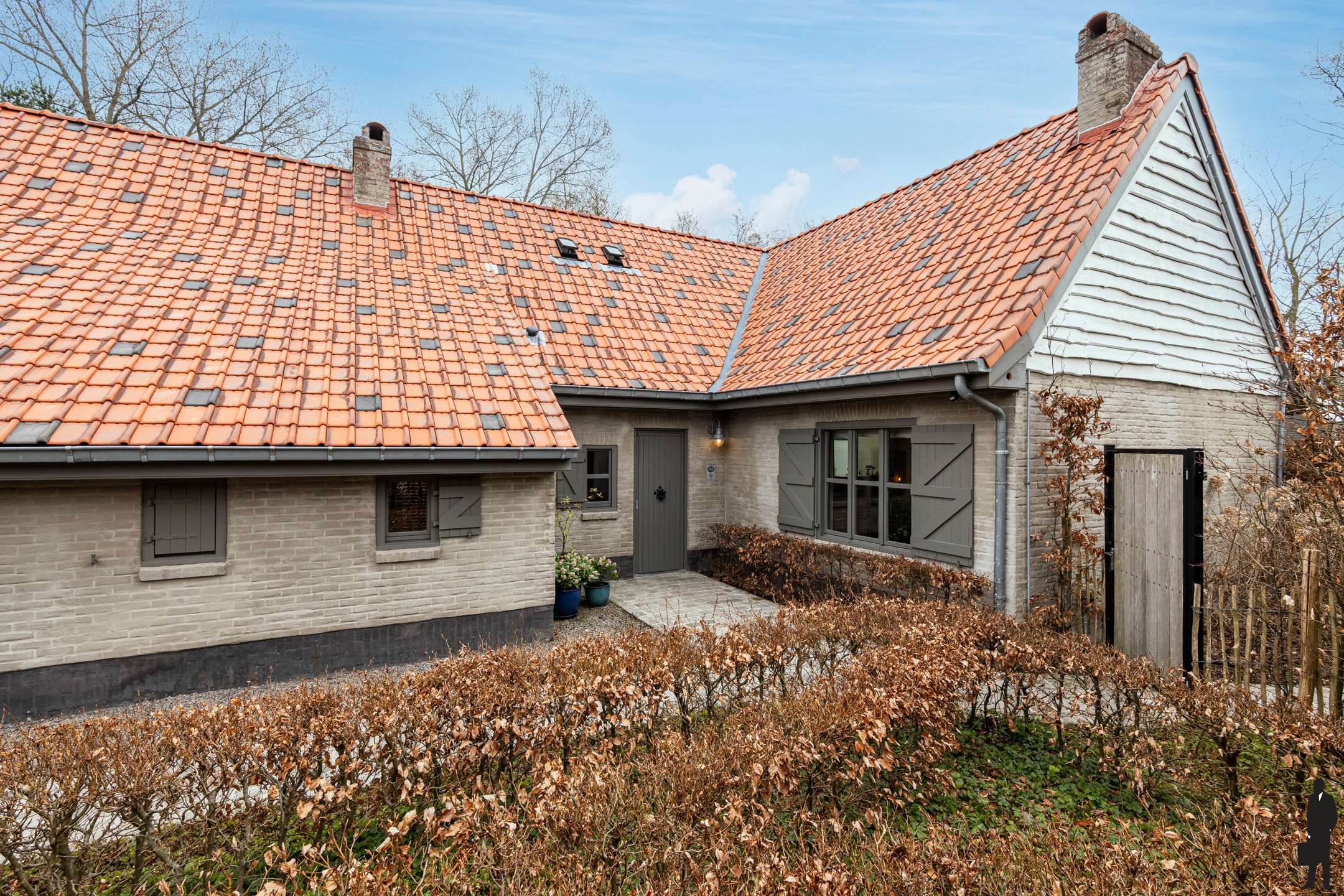 Instapklare woning met bijgebouw, zwembad en zuidtuin! - foto 4