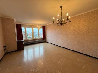 Instapklaar 1-slaapkamerappartement met 2 terrassen nabij het centrumOp de derde verdieping van een verzorgd gebouw met lift bevindt zich dit...