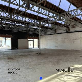 Op een uitstekende locatie nabij het centrum van Kortrijk wordt momenteel een karaktervolle industriële site herontwikkeld tot een bedrijvencampus...