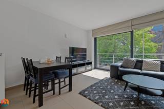 Op een uitstekende locatie te Terhagen/Rumst bevindt zich dit recent instapklaar appartement (2013) met 2 slaapkamers en terras. U bevindt zich...