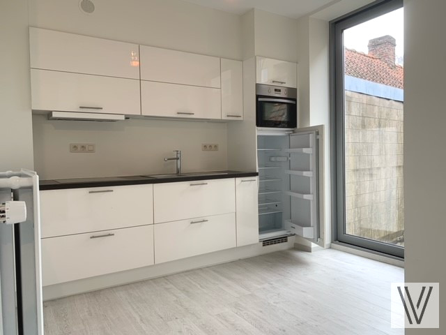 Gerenoveerde appartement te Izegem - foto 4