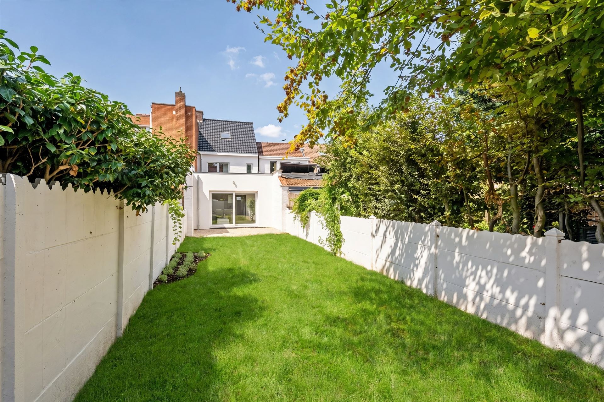 Prachtig gerenoveerde woning met tuin! - foto 4