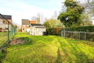 Welkom in deze instapklare woning op een toplocatie waar licht en rust samenkomen. De verzorgde woning, gebouwd in 2001, bevindt zich in een...