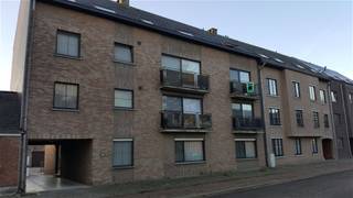 Welkom bij deze charmante 2-slaapkamer appartement in Sint-Katelijne-WaverDit gezellige appartement biedt een perfecte combinatie van comfort en...