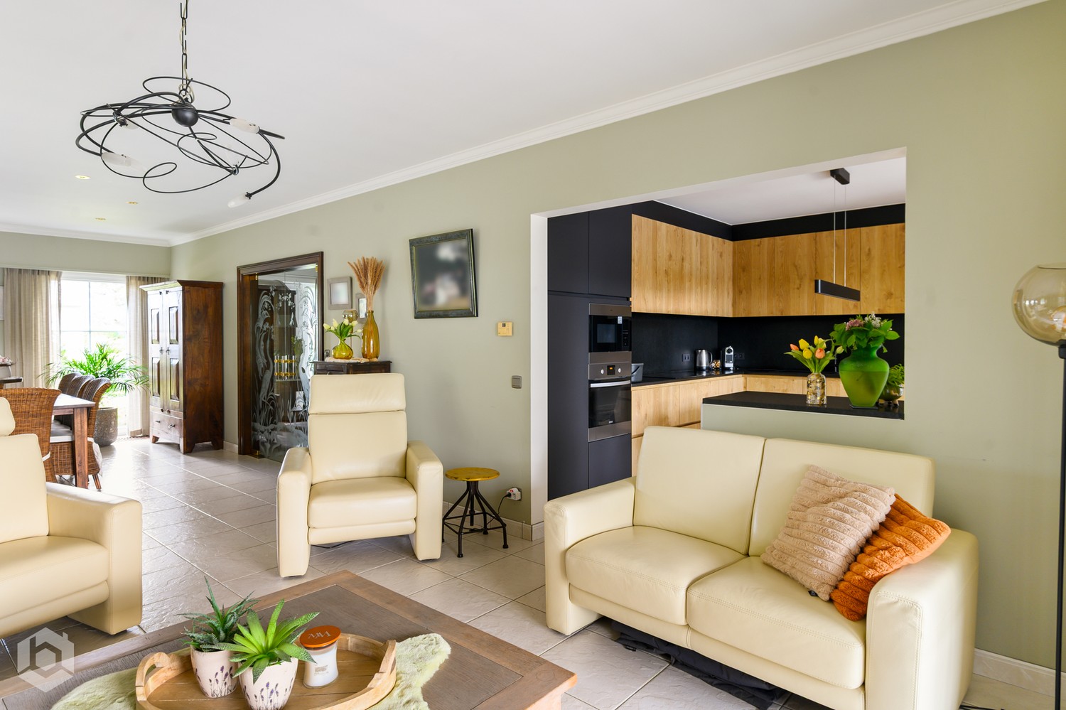 Instapklare villa met 5 slpkrs en zwembad op een perceel van 2.649 m² - foto 5