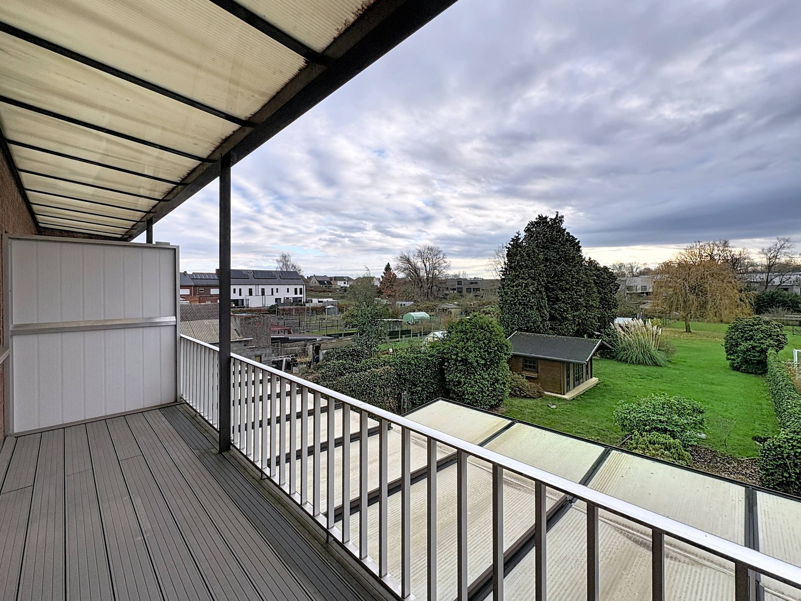 Vernieuwd appartement op toplocatie in LIedekerke - foto 4