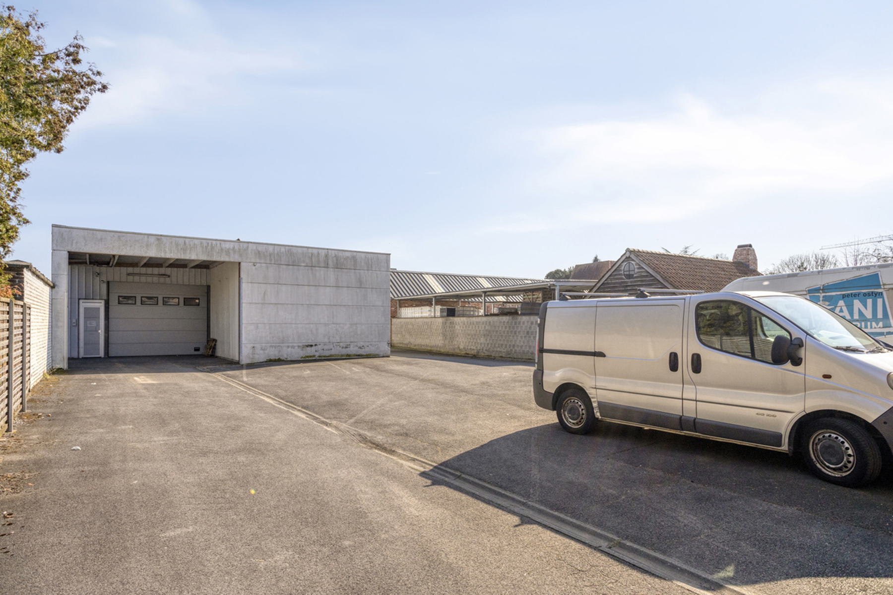 Commercial à louer à Roulers - photo 3