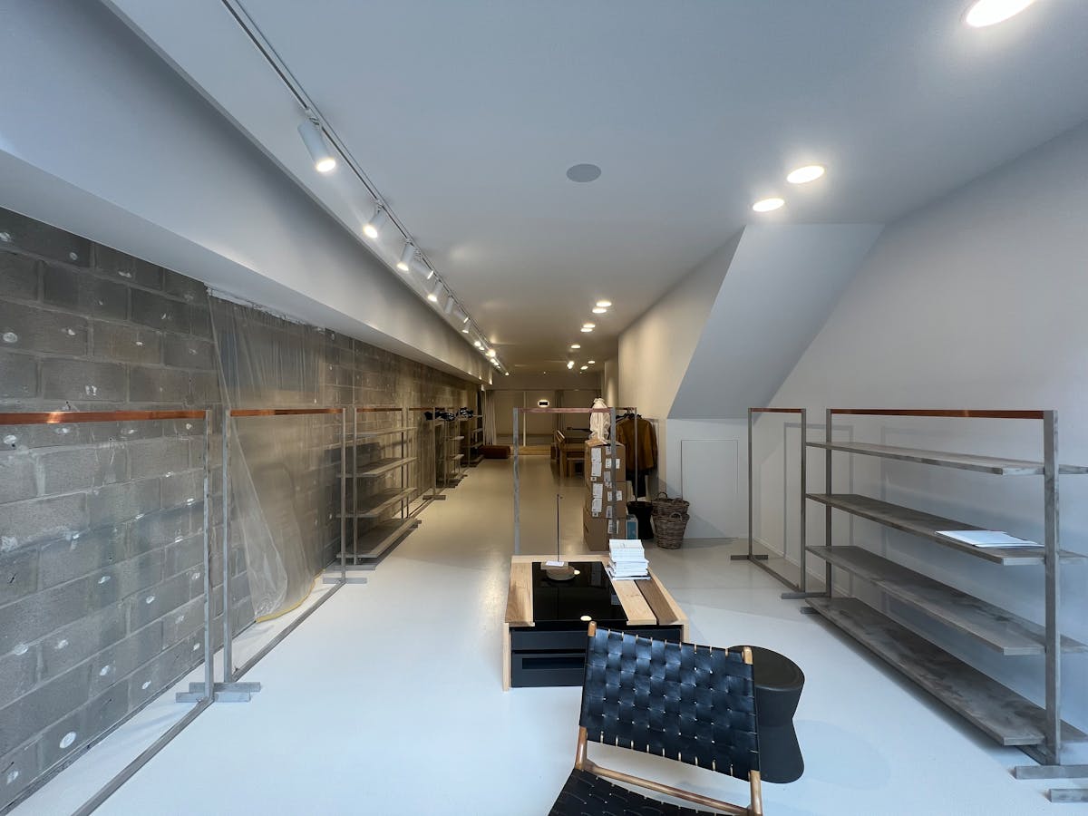 Kantoor- of dienstenruimte van ca. 155m² nabij de winkelstraat in Roeselare. - foto 5