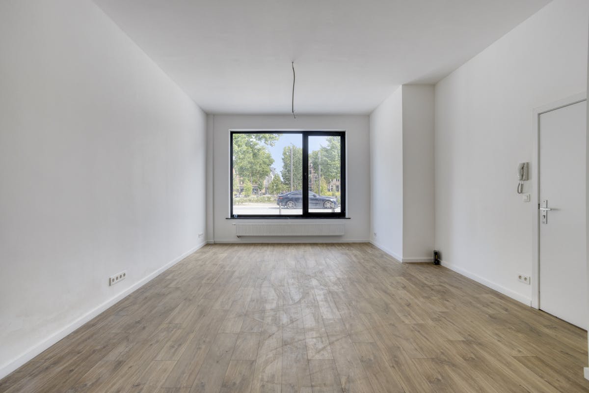 Triplex appartement te koop aan de Waalsekaai te Antwerpen - foto 2