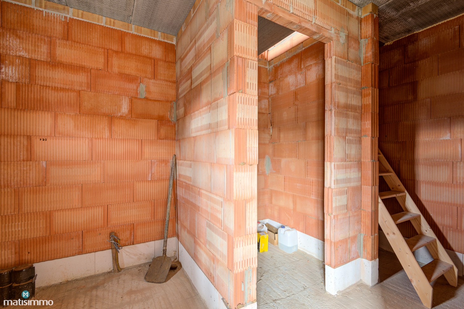 RUSTIG GELEGEN CASCO NIEUWBOUWWONING NABIJ HET GROEN TE OUDSBERGEN - foto 4