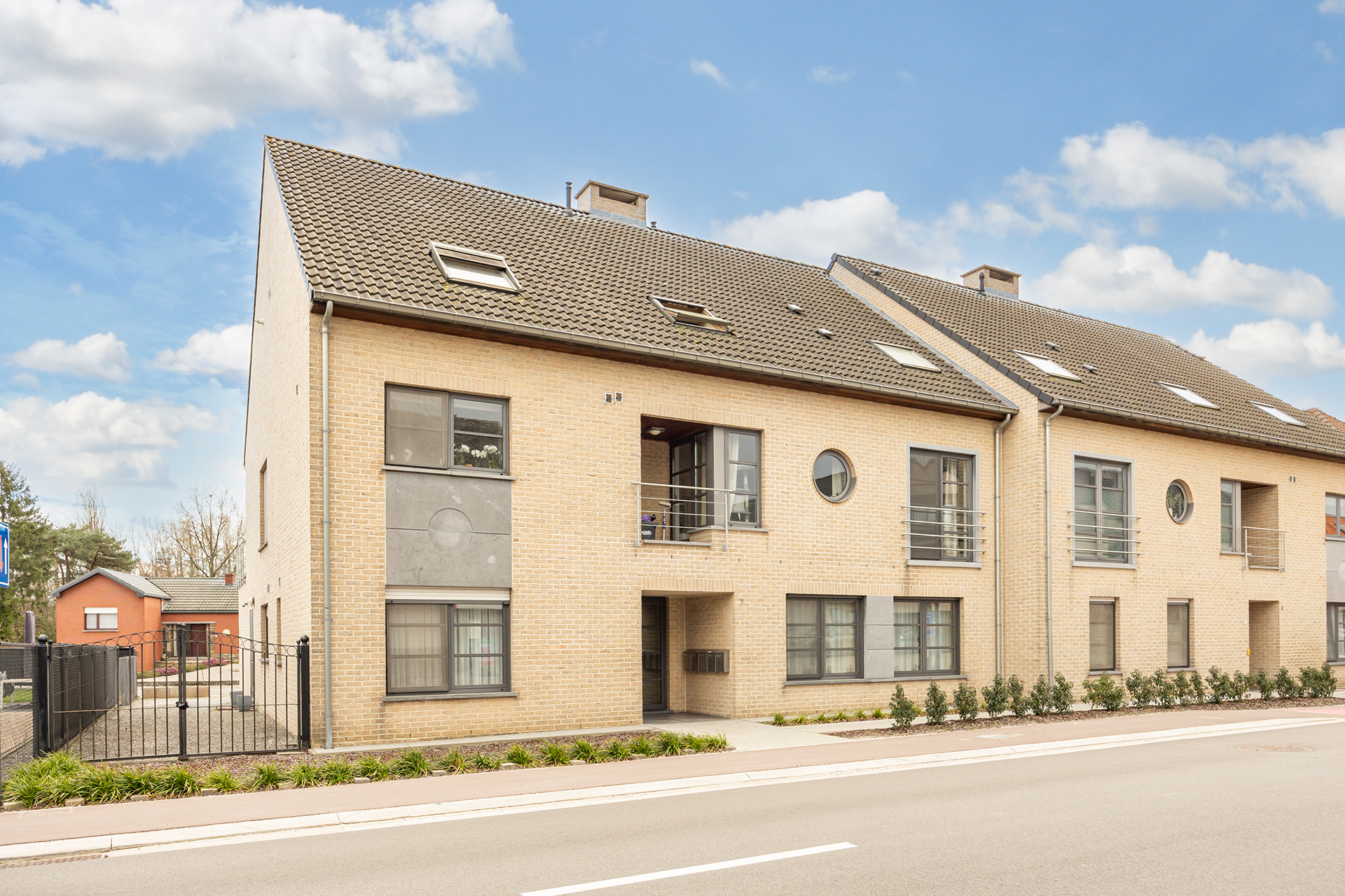 Duplex appartement 2 slpk en parking in centrum Begijnendijk - foto 2