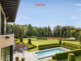 Wij hebben het genoegen dit uitzonderlijke landgoed aan te bieden op een perceel van bijna 1 hectare. Gelegen in de groene rand rond Leuven, op...