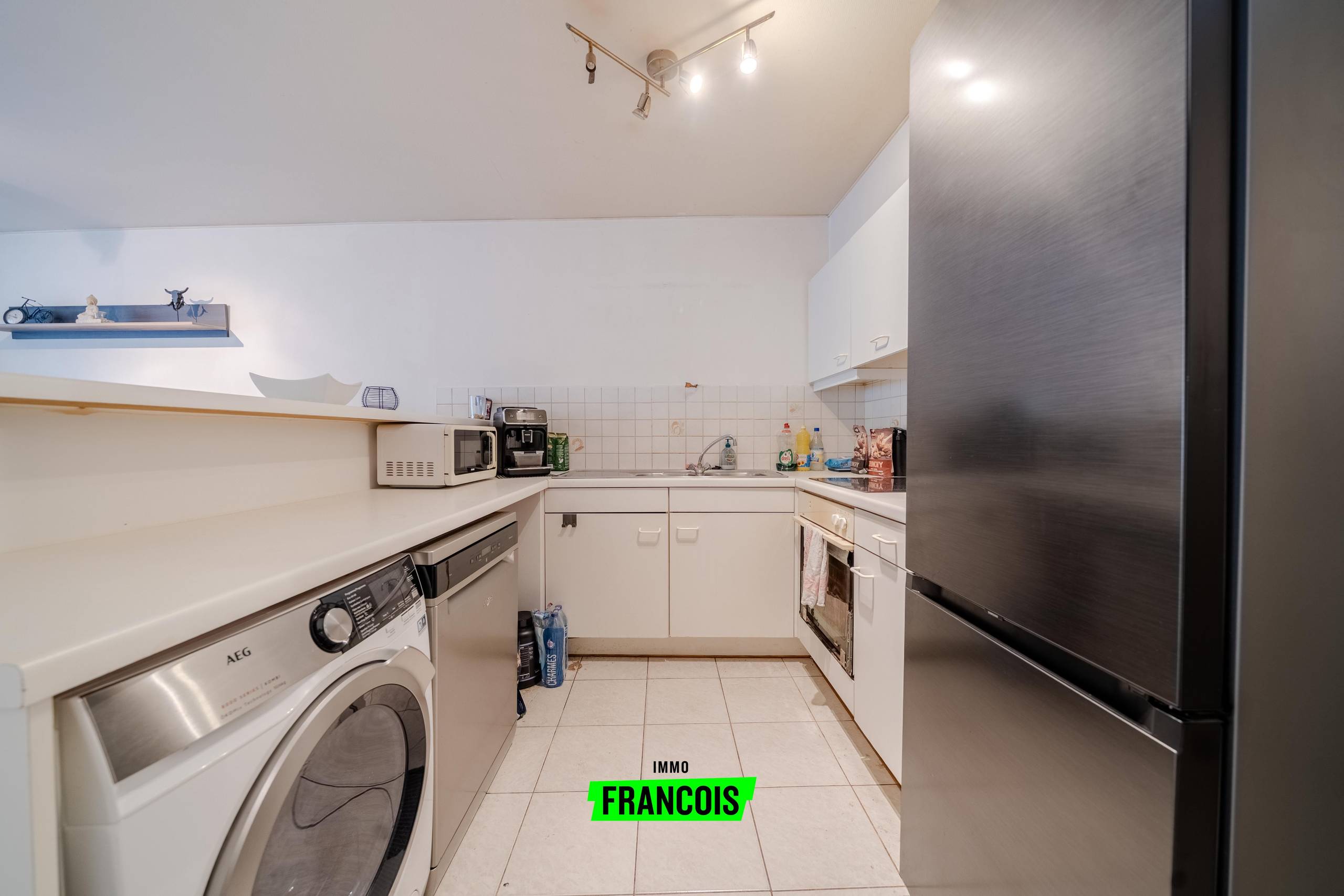 Appartement met 2 slaapkamers in het centrum van Diksmuide te koop - foto 4