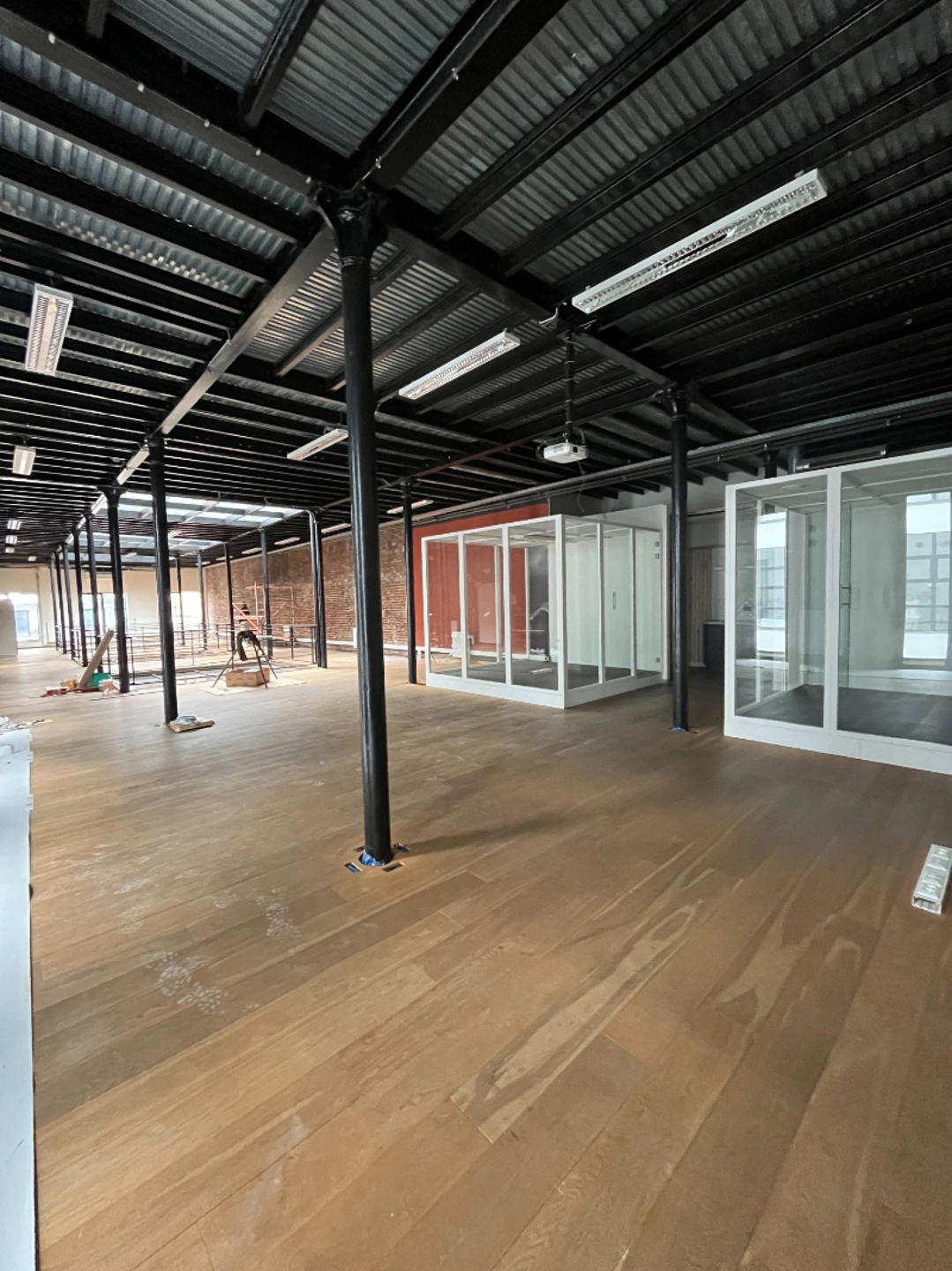 Commercial for rent in Brussels - photo 5