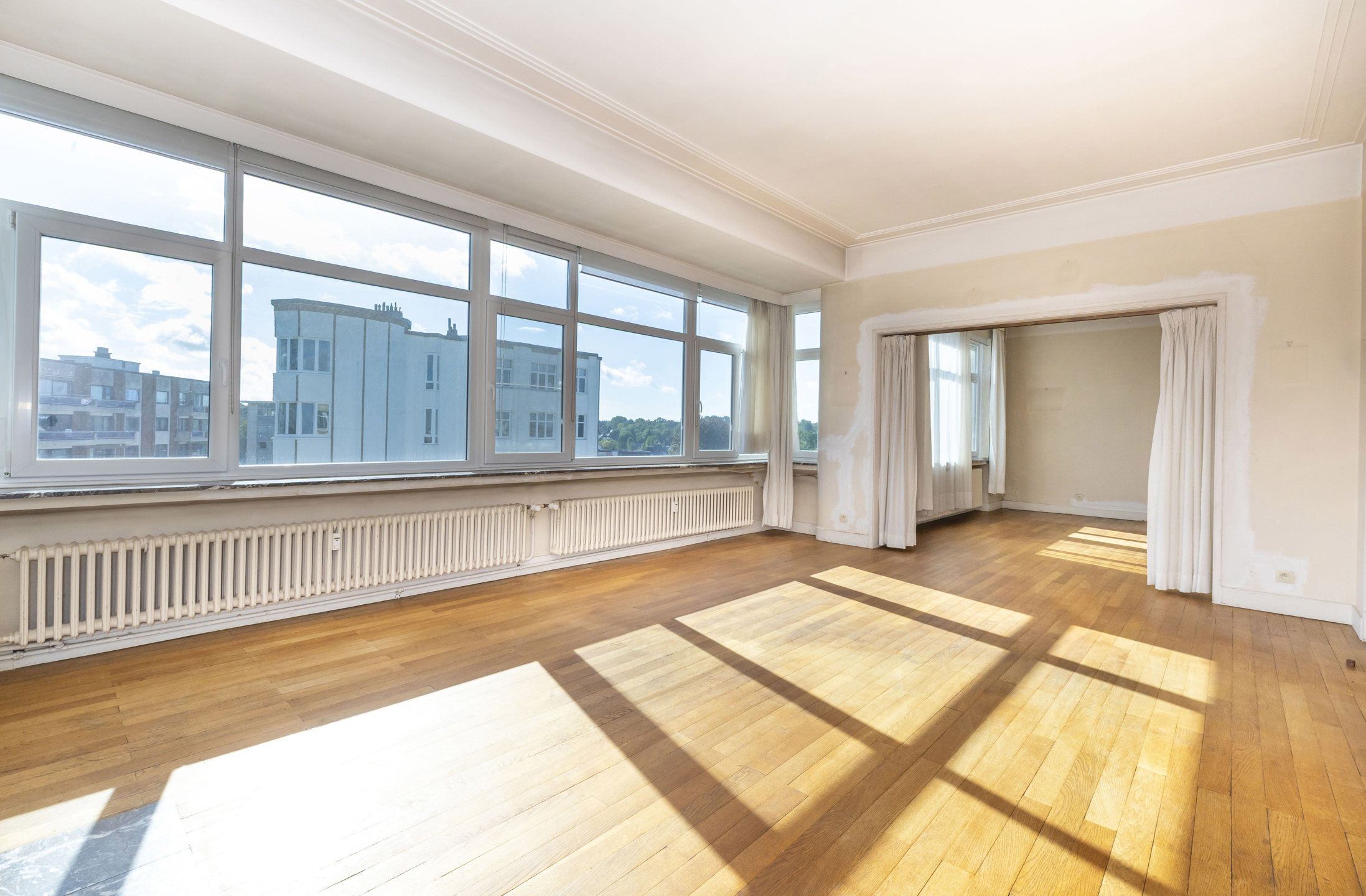 Ruim luxe appartement te gerenoveren - foto 5