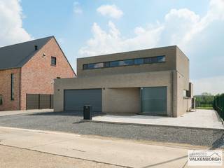 CONTACTJeroen Vandormael: jeroen@vastgoedvalkenborgh.be In een aangename en centrale woonomgeving te Nieuwerkerken, waar wonen en bereikbaarheid...