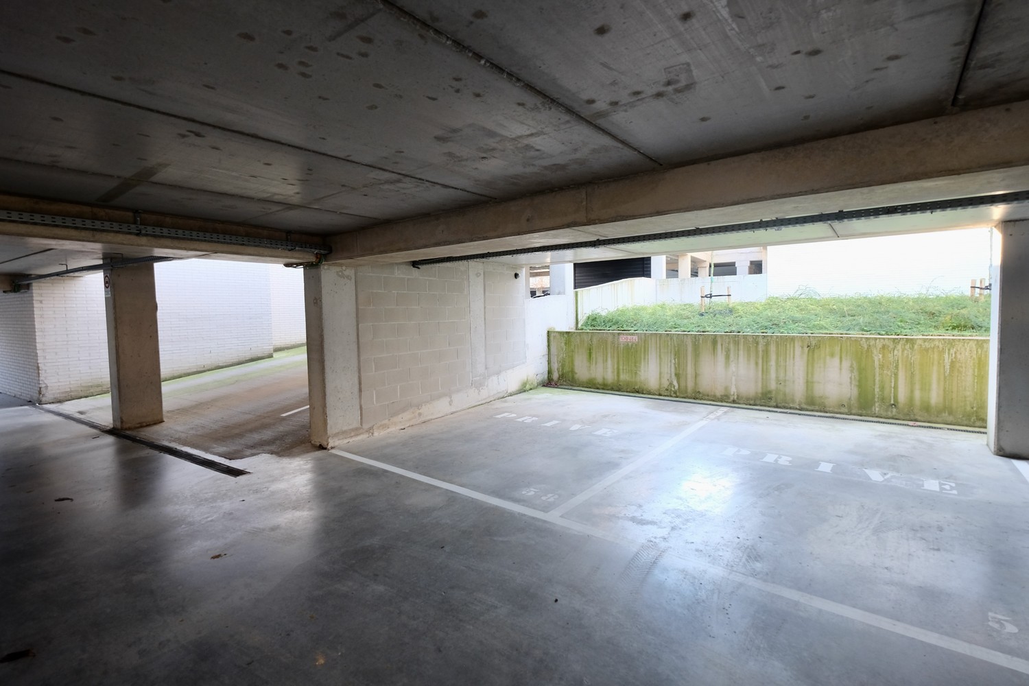 Autostaanplaats te koop in residentie De Stadspoort in Sint-Truiden - foto 3