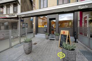 Dit instapklaar stijlvolle restaurant bevindt zich op een toeristische top lokatie van de Vlaamse Ardennen. Het pand werd in 2009 volledig...