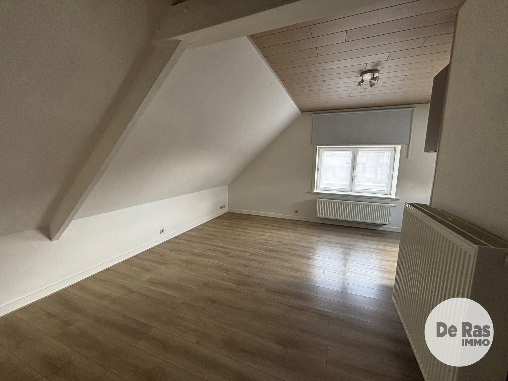 ERONDEGEM - Knus dakappartement met autostaanplaats - foto 5