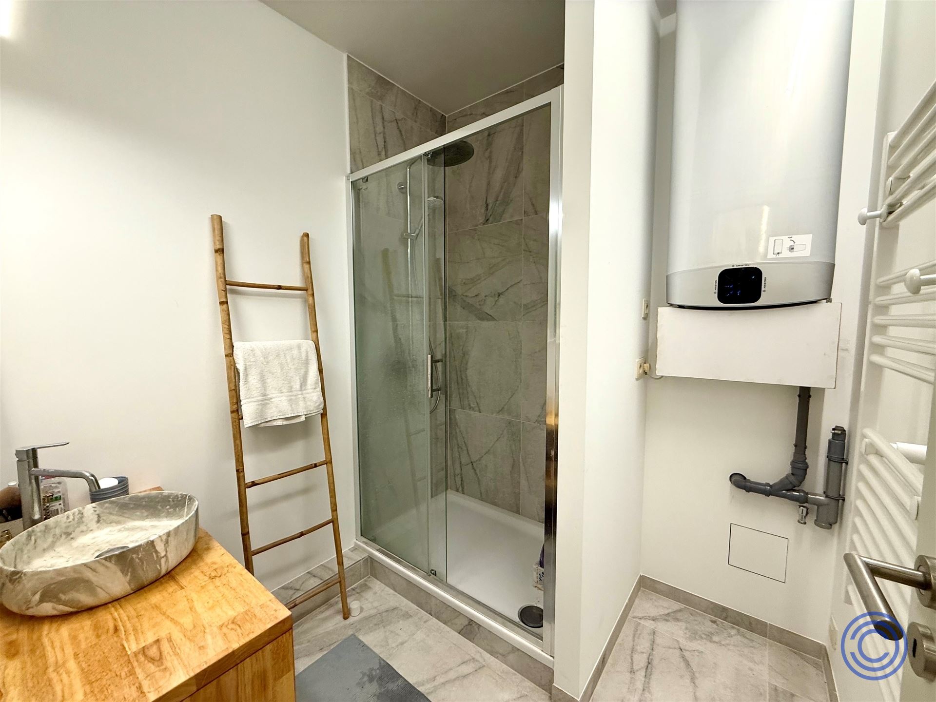 Apartment for rent in Antwerp with 2 bedrooms - photo 4