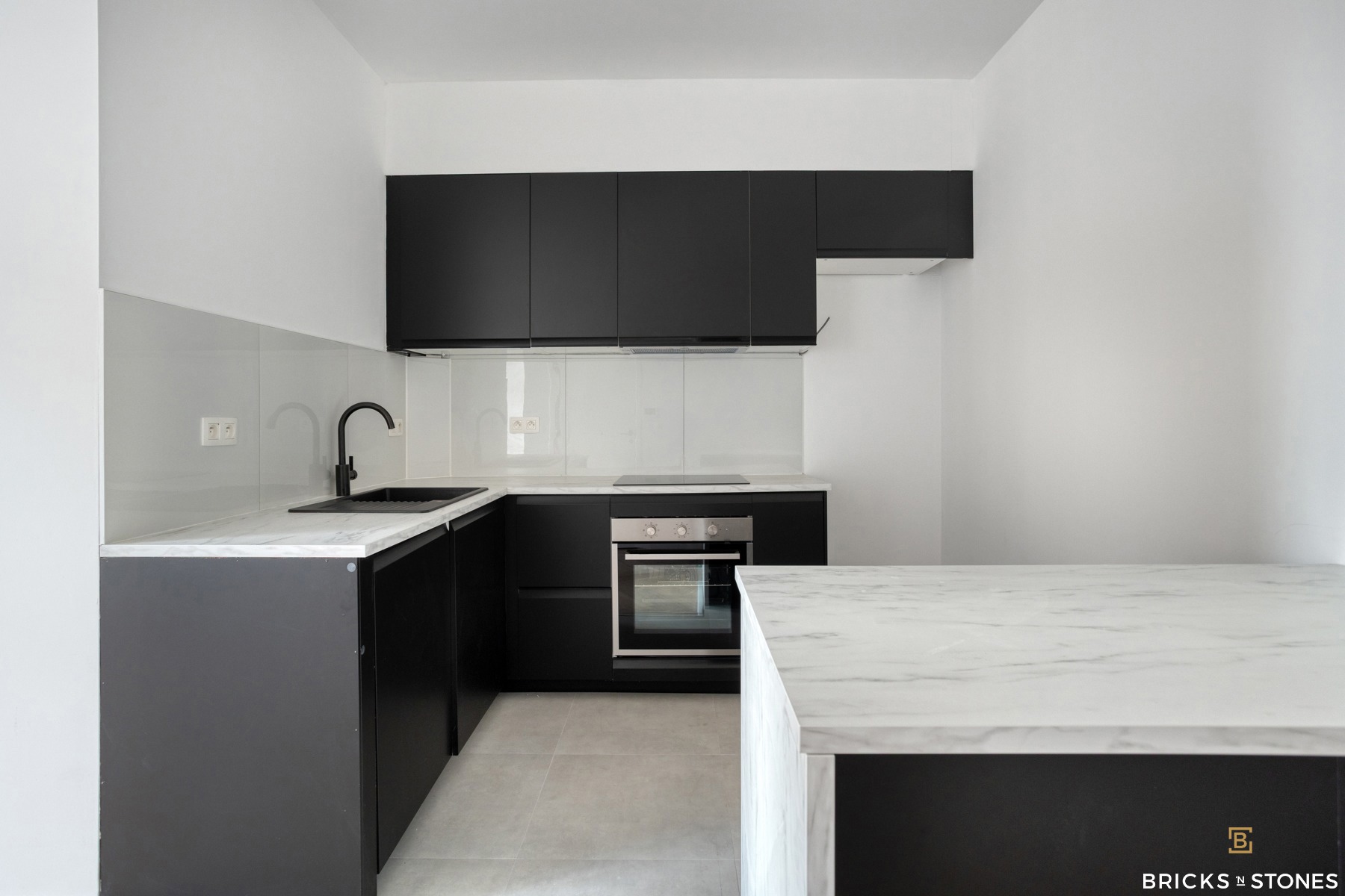 Apartment for sale in Antwerp with 1 bedroom - photo 5