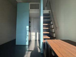 **Op kot in Residentie WOOW**Residentie WOOW, ook wel één van de meest funky residenties van Leuven genoemd. Wij bieden u in dit gebouw unit 0121,...