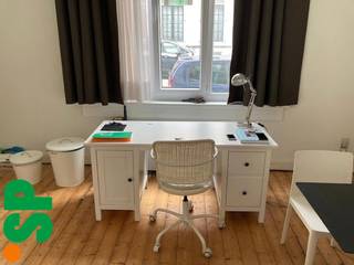 1-slaapkamerappartement op toplocatie in een rustige straat op het ZuidIndeling:Gezellige leefruimte met kitchenette, aparte slaapkamer en...