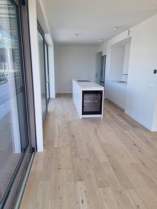 Luxueus nieuwbouw penthouse in het centrum van Lier met eedn doordachte indeling, groete raampartijen en een zeet groot terras.De Lesselier is een...