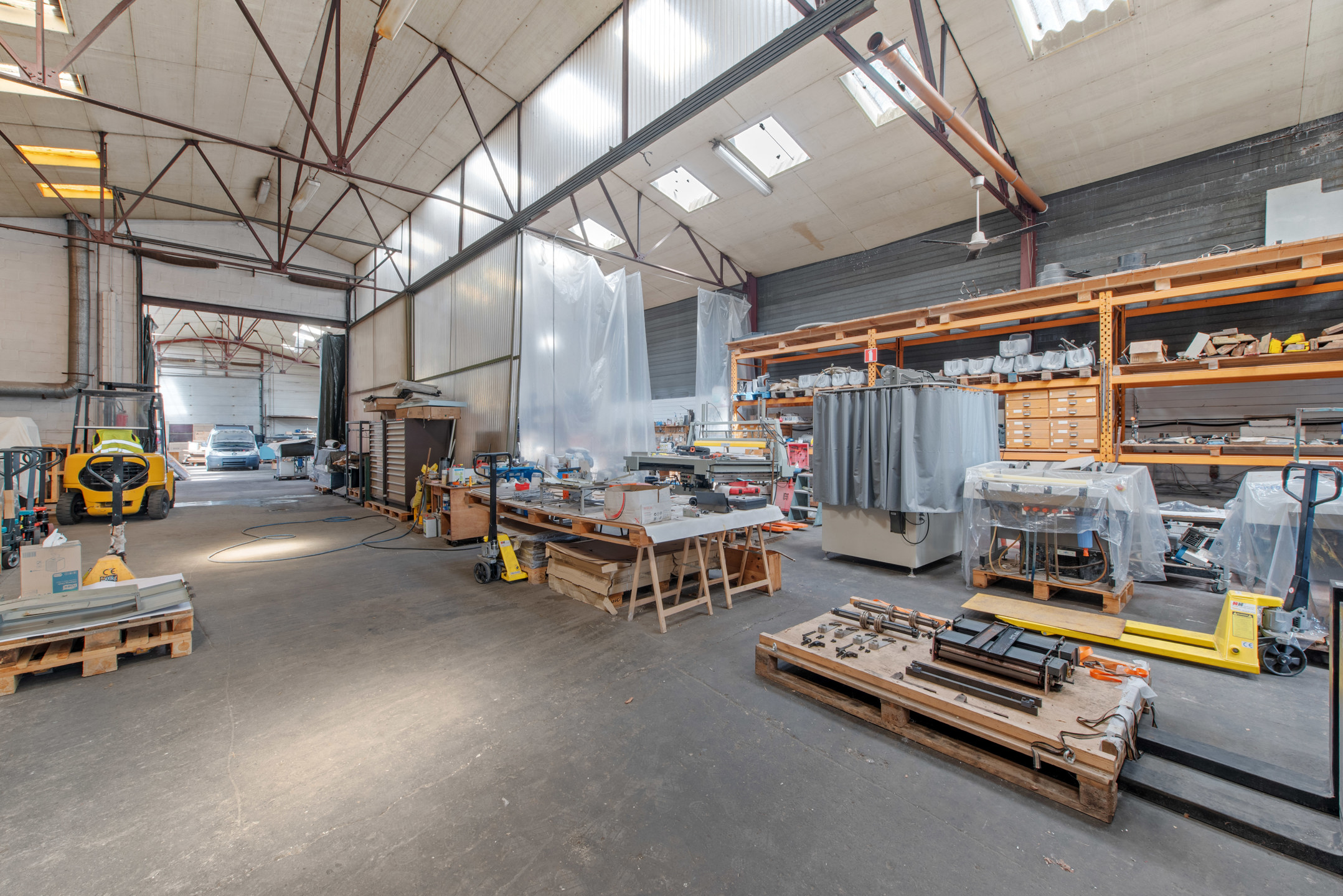 Te koop: magazijn + kantoor in Fernelmont - foto 4