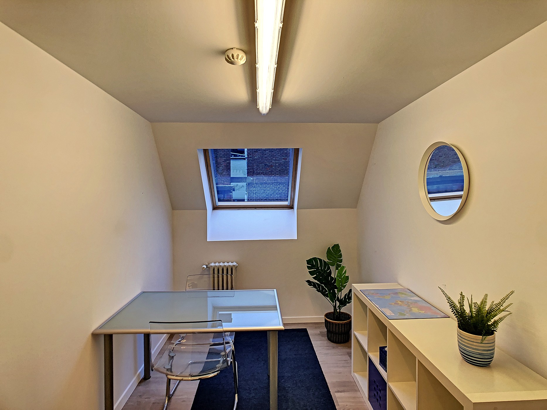 Terbeschikkingstelling van gemeubelde kantoren in Miljoenenkwartier te Gent - foto 2