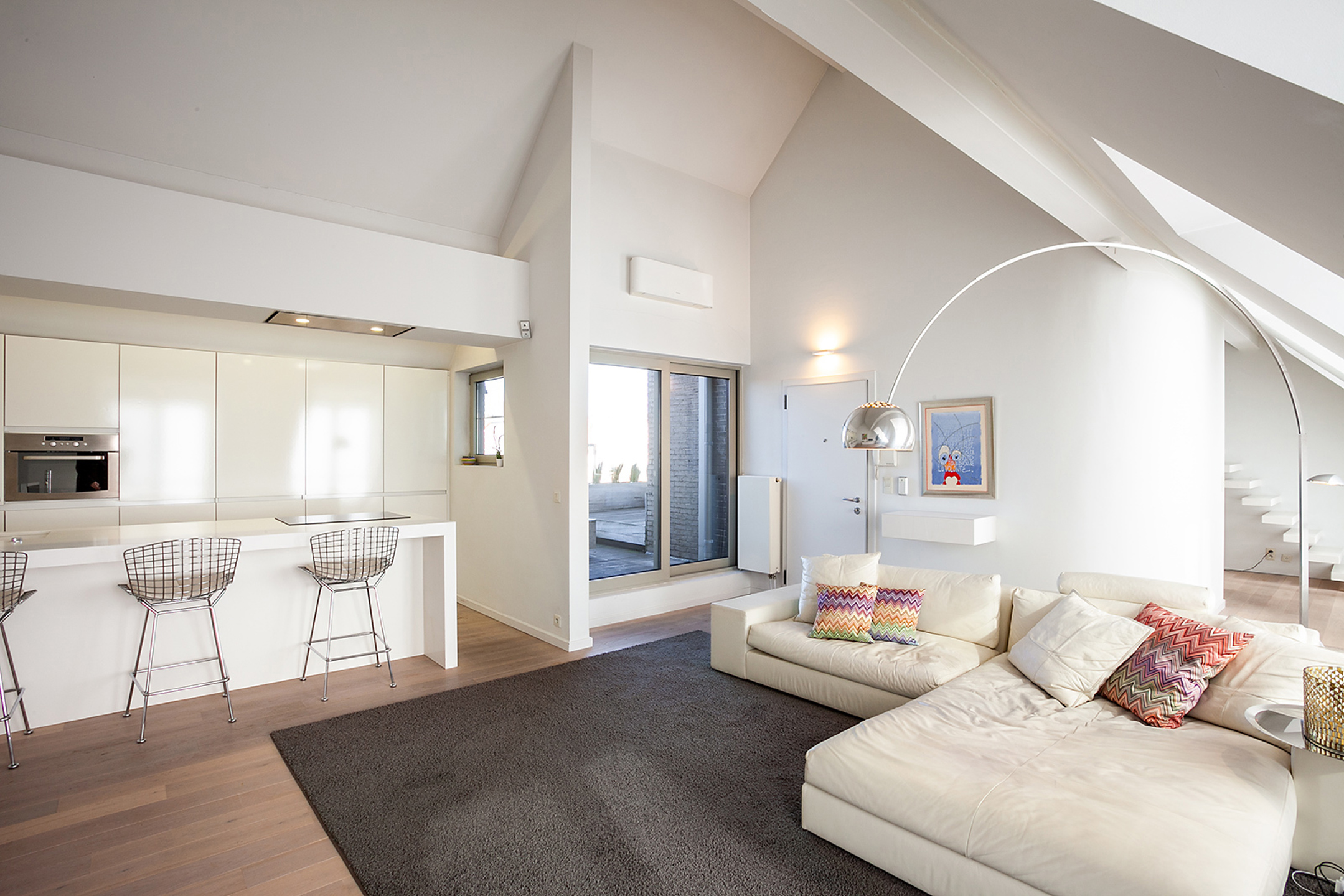 Lofty penthouse met zonnig terras op het Zuid - foto 5