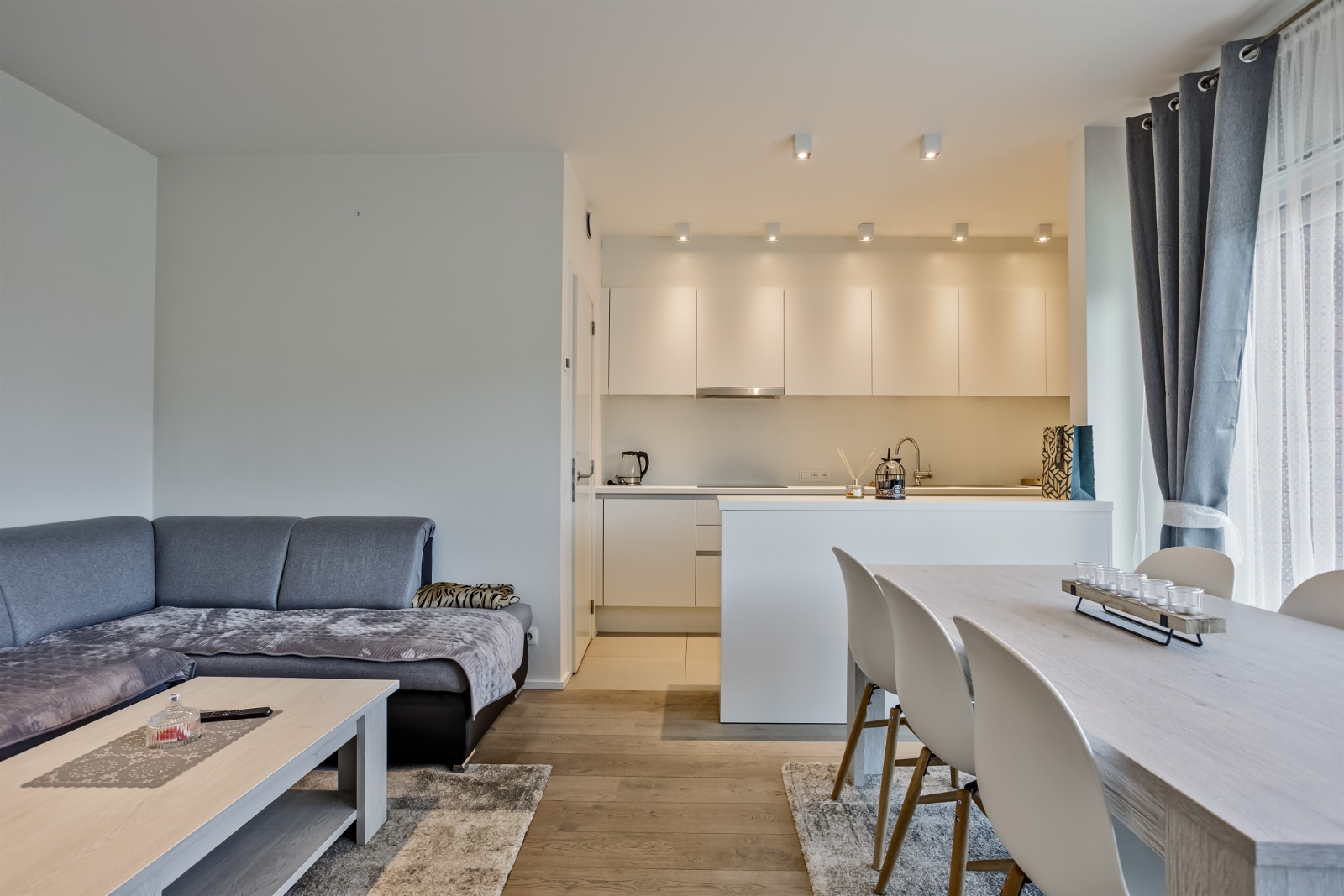 Recent en energiezuinig appartement in centrum Roeselare - foto 3
