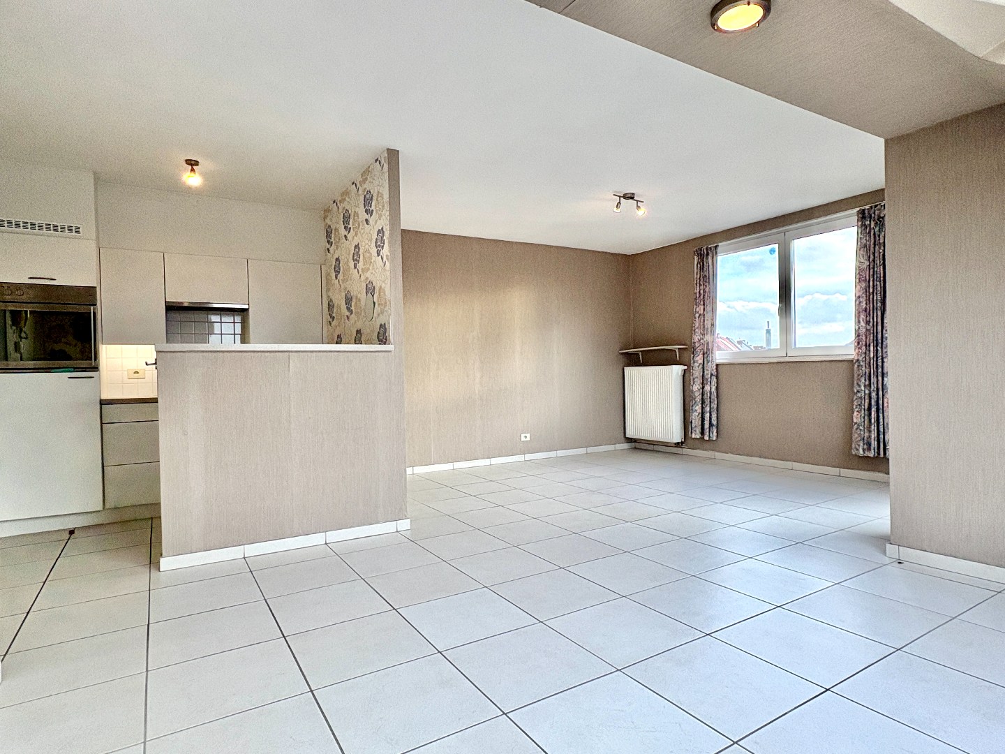 Hedendaags en tof 2 slks appt met terras in Kuurne. - foto 3