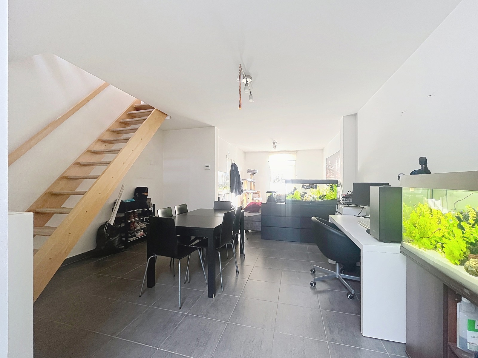 Rustig gelegen woning met 3 SLPK én Terras! - foto 4