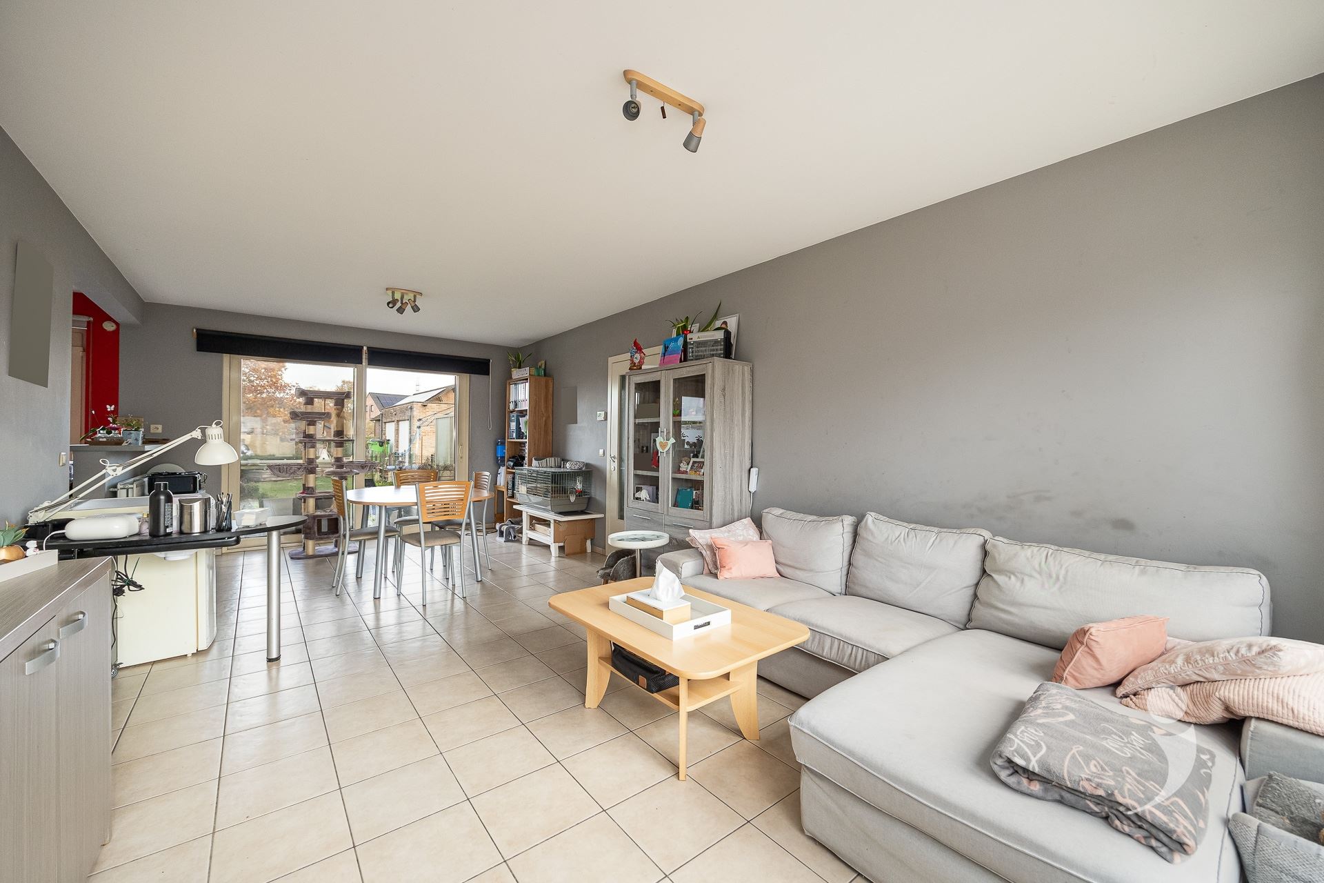 Gelijkvloers appartement met privatieve tuin! - foto 3