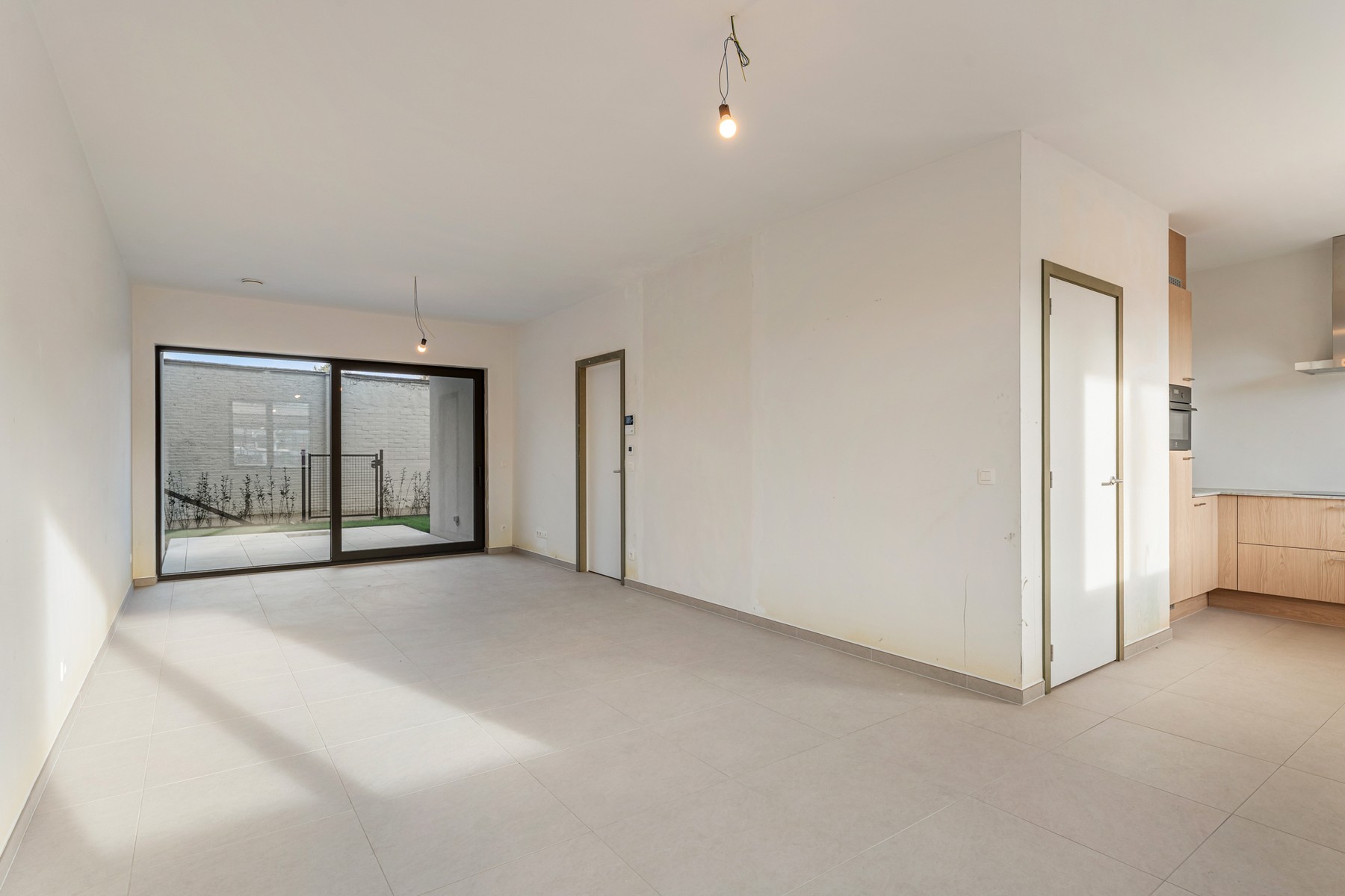 App 0.B1 + B 0B + P24 + FA01 + FA02 - photo 4