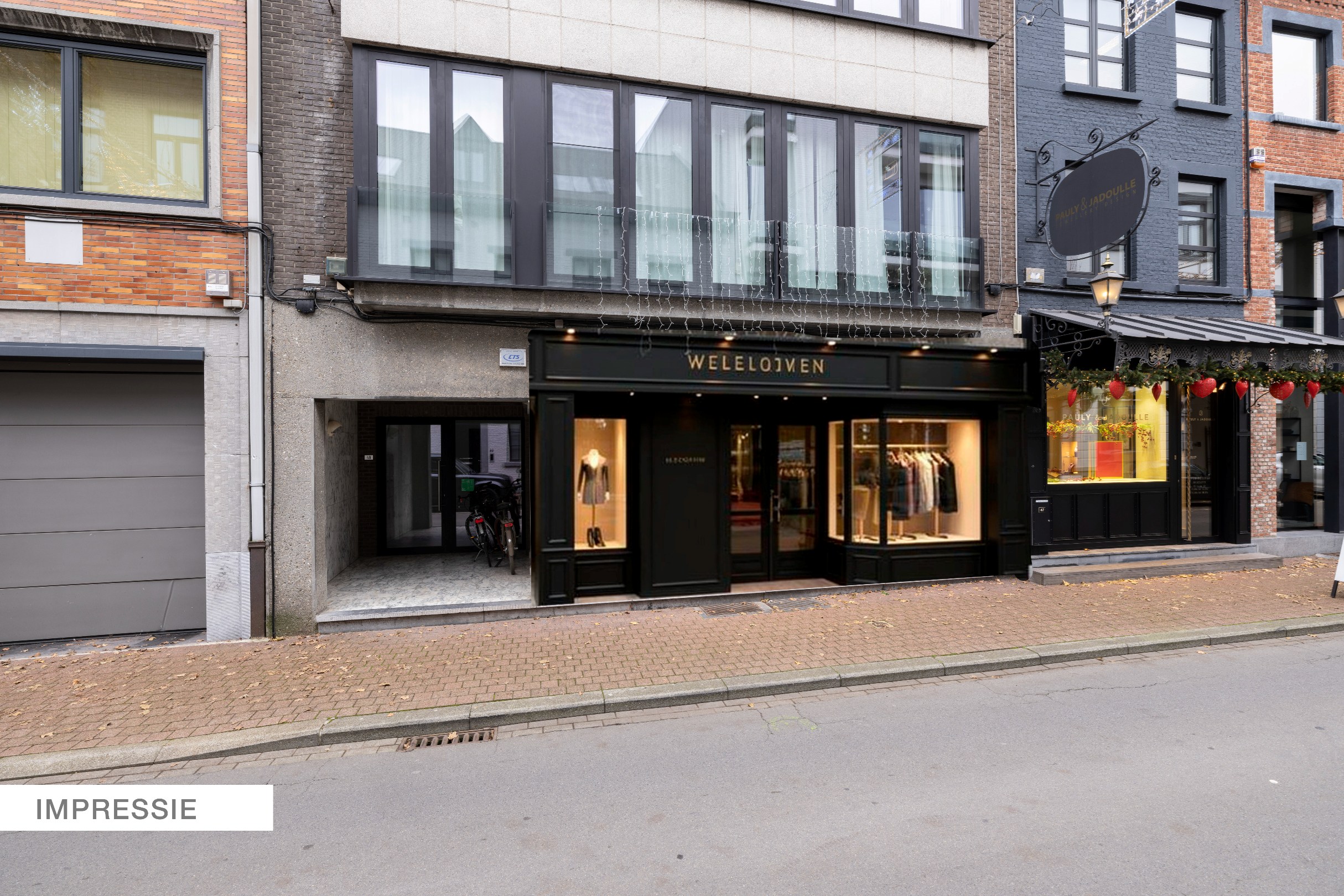 Ideaal gelegen handelspand van +-106m² met kelder en extra bureauruimte in de Aldestraat te Hasselt. - foto 1