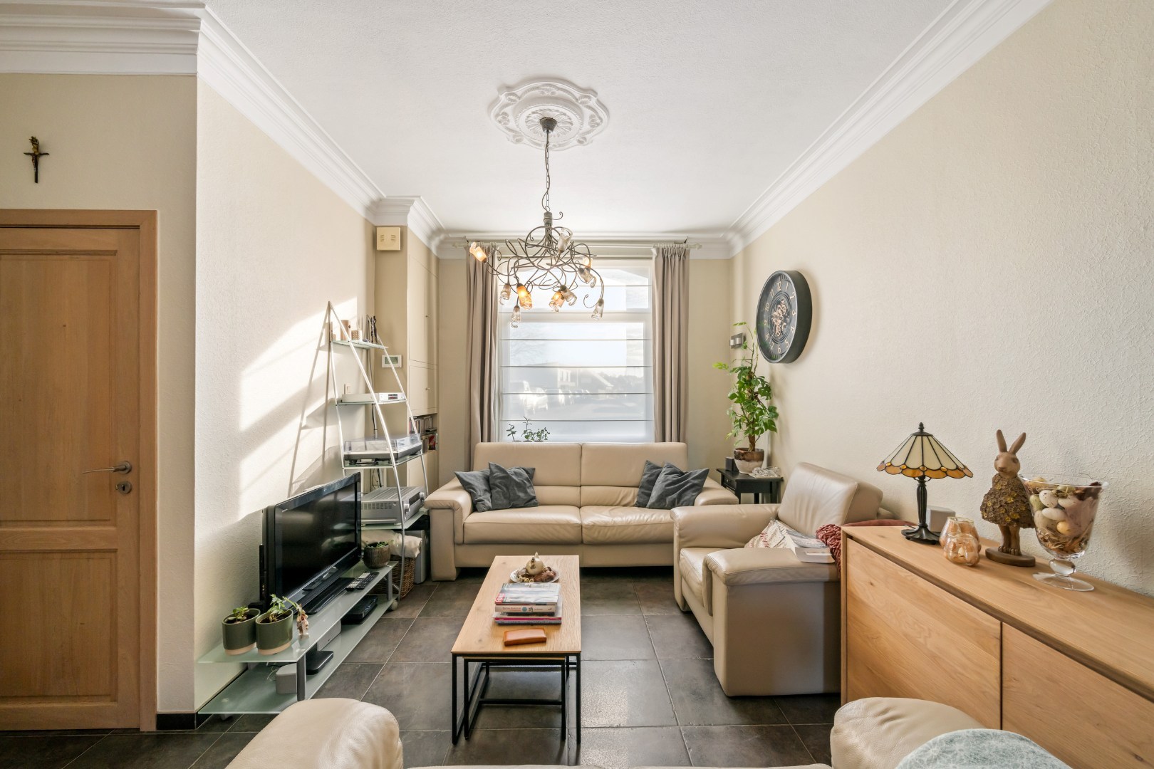 Instapklare woning met 3 slaapkamers en zonnige tuin in Vlamertinge - foto 3