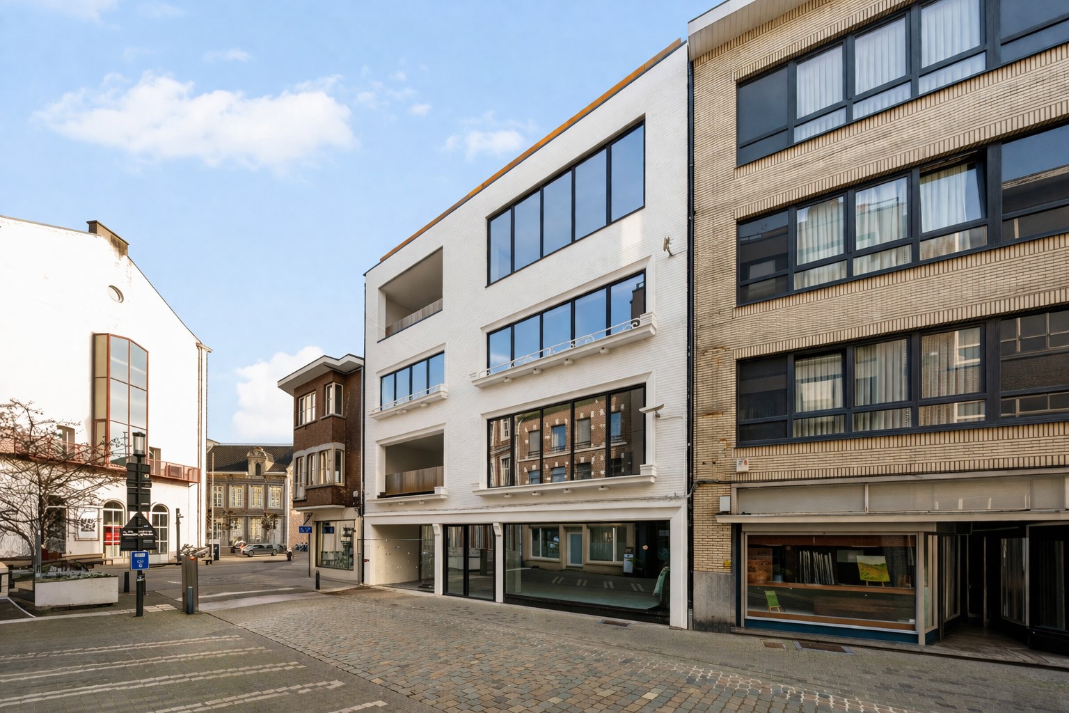 Ruim appartement in het bruisende centrum van Hasselt - foto 1