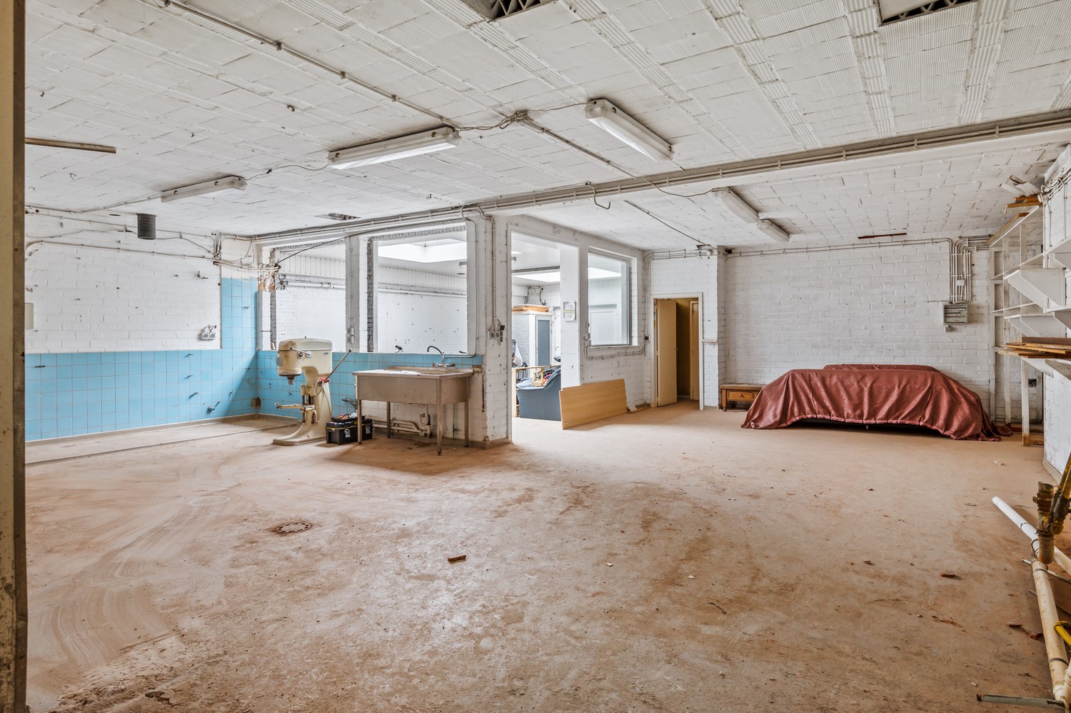 Ruim magazijn (+/- 441 m²) in Lier! - foto 3