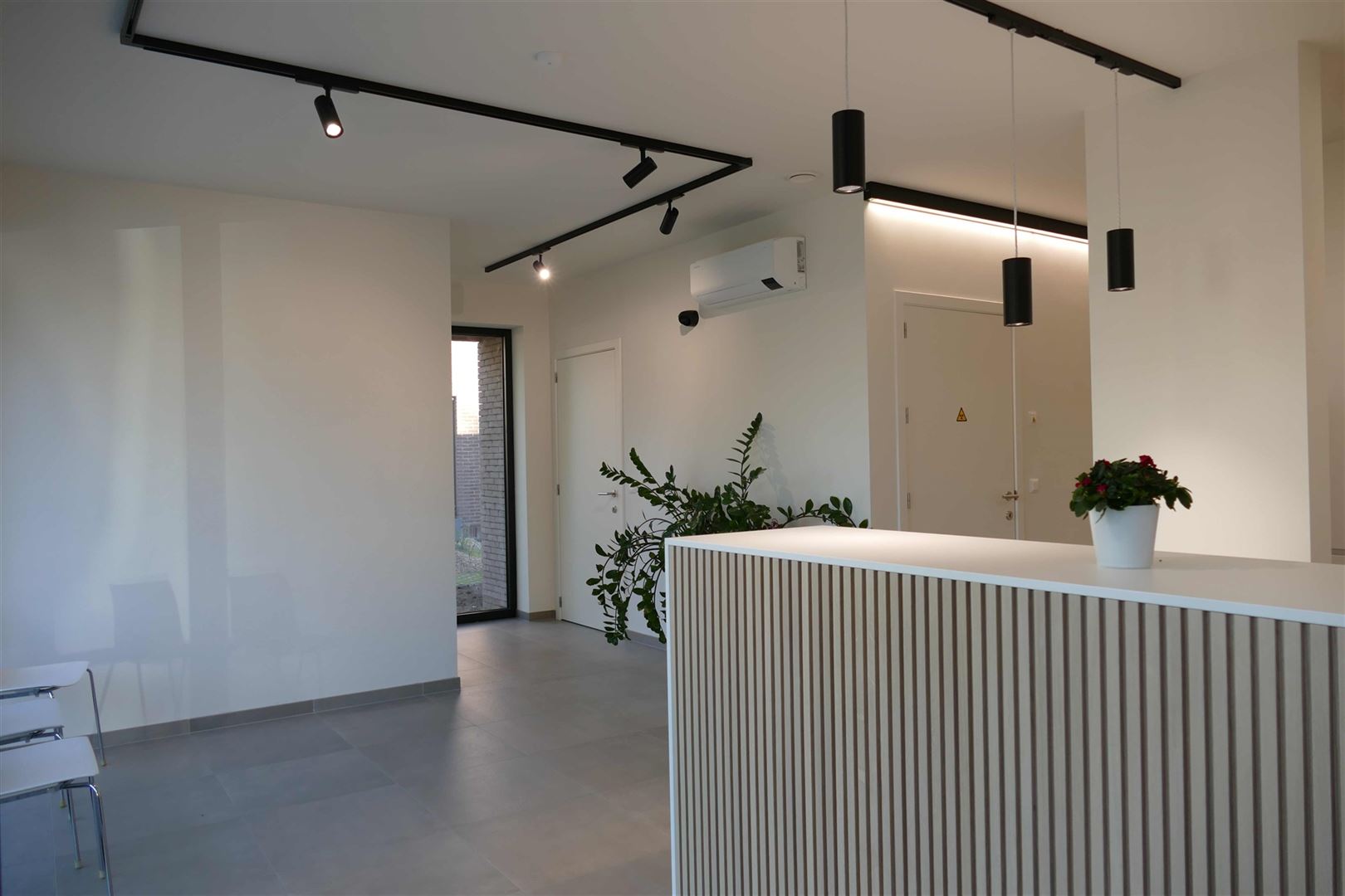 Handelsgelijkvloers - foto 1