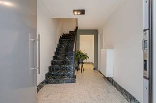 BEZOEKMOMENT: WOENSDAG 10/12 VAN 17:30U - 19:30U. SCHRIJF U IN VIA ONZE WEBSITEDeze instapklare woning in het mooie Rupelmonde is een echte topper...