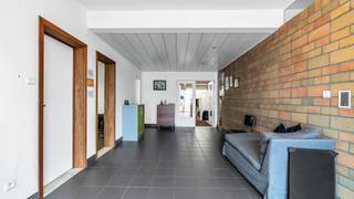 Flexibel bedrijfsgebouw met woonst op toplocatie in HasseltOp een strategische ligging in de bedrijvigheidszone Quartier Canal, op slechts 2,5 km van...