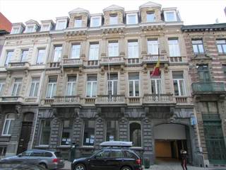 Het Congres gebouw combineert een klassieke bouwstijl met een volledig gerenoveerde indeling, met zowel prestigieuze kantoorruimtes voor...