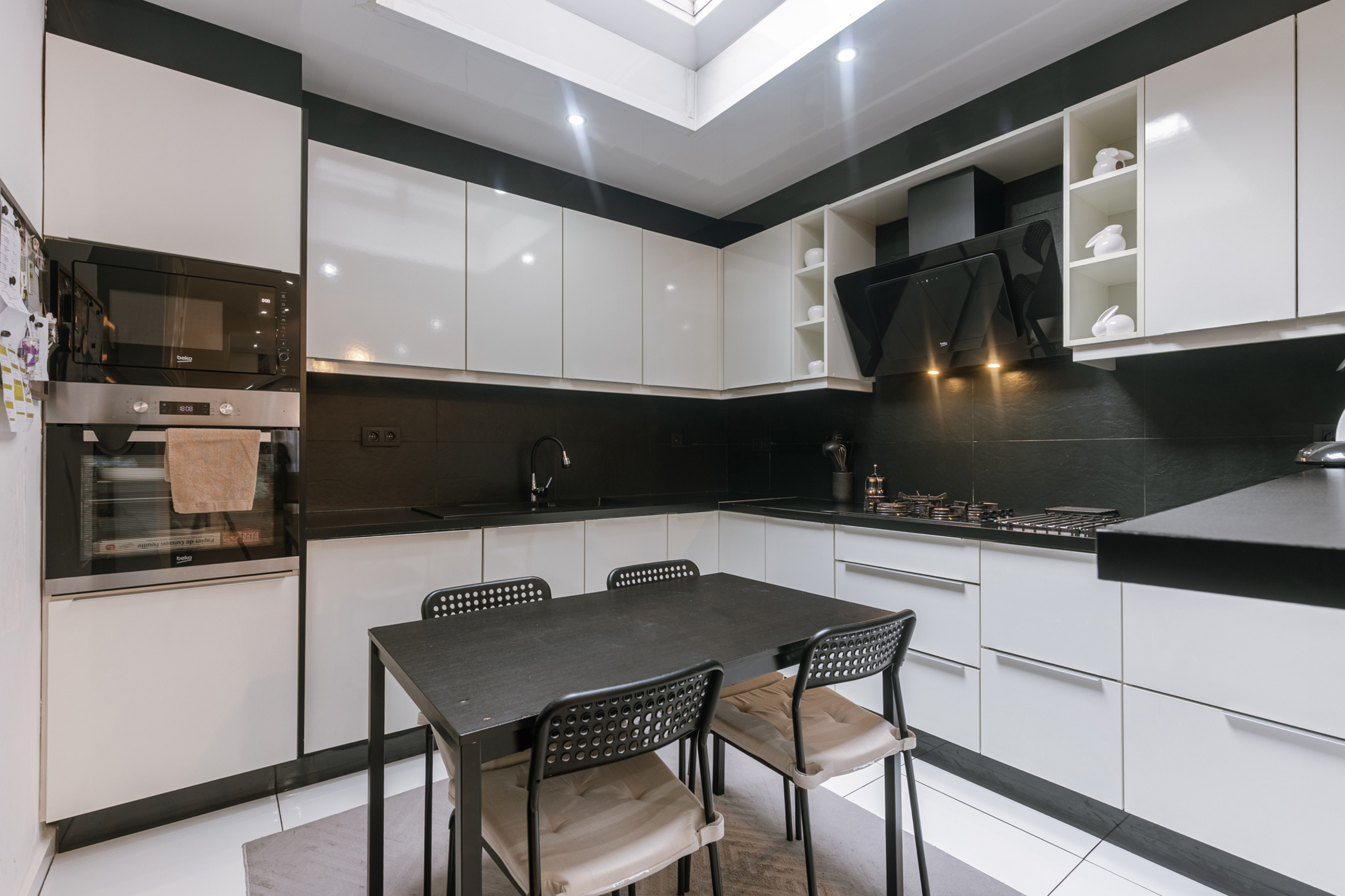 Ruime gezinswoning nabij Sint-Jacobs en Portus Ganda - foto 5