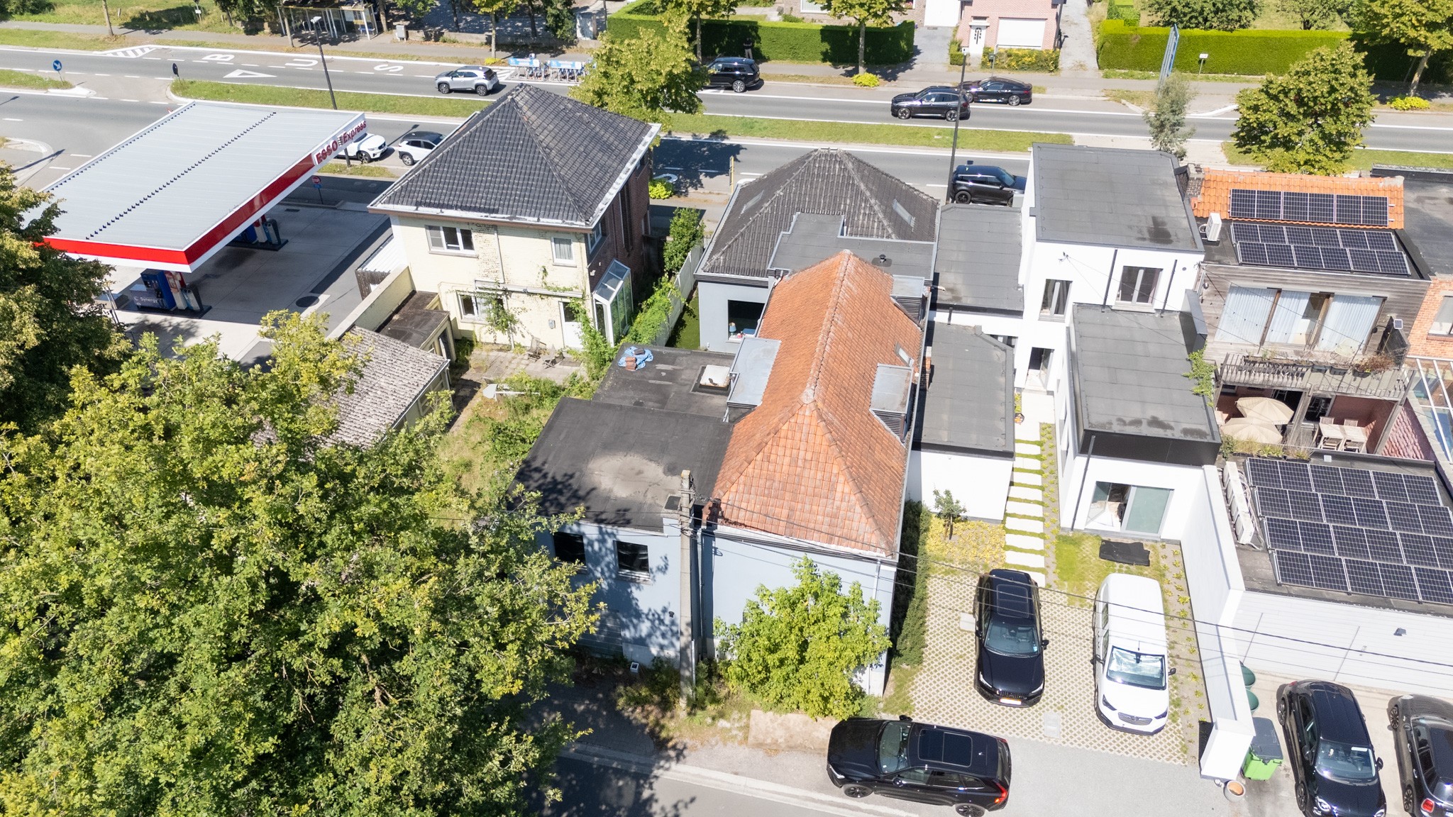 Handelspand en appartement op Toplocatie in Sint-Martens-Latem - foto 2